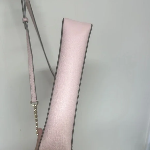 Michael Kors Pink Crossbody Bag with Structured Design - Picture 6 of 16